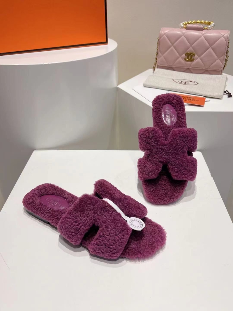 Hermes Slippers